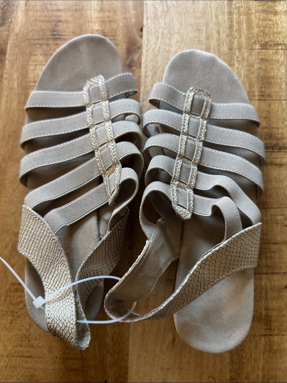 Munro Darian II Women’s Beige Elastic-Strap Comfort leather Sandals shoes NEW - Picture 2 of 5